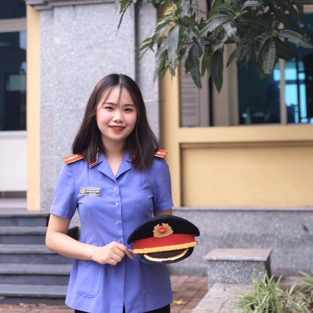 Nữ Á khoa đầu vào trở thành Thủ khoa đầu ra của Học viện Tòa án - 7