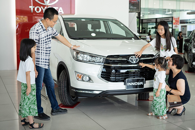 Toyota luôn mang đến nụ cười cho khách hàng bằng việc cung cấp những dịch vụ chất lượng hoàn hảo