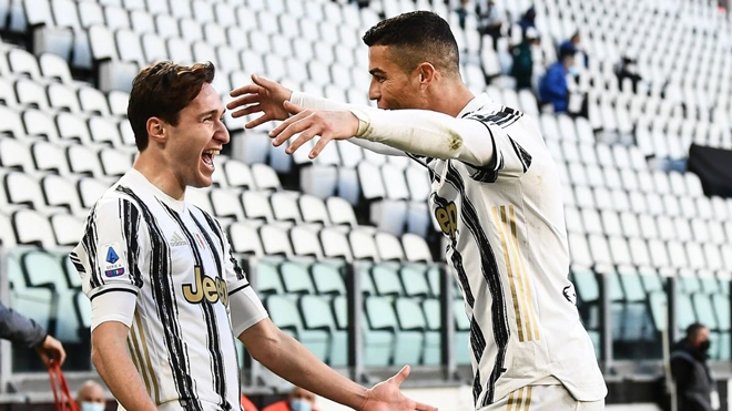 Ronaldo ra &#34;yêu sách&#34; với MU, đòi tái hợp SAO Juventus 100 triệu bảng - 1