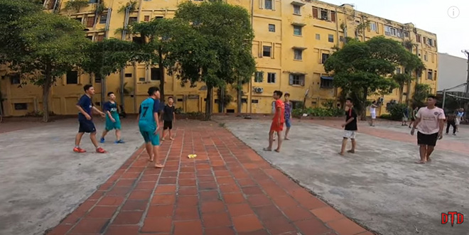 Vlogger Đinh Tiến Dũng – Người tạo trò chơi dân gian cho các em nhỏ - 1