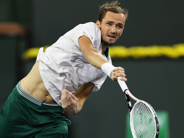 Thể thao - Video tennis Medvedev - Krajinovic: "Mưa" break set 2, phục thù thành công (Vòng 3 Indian Wells)