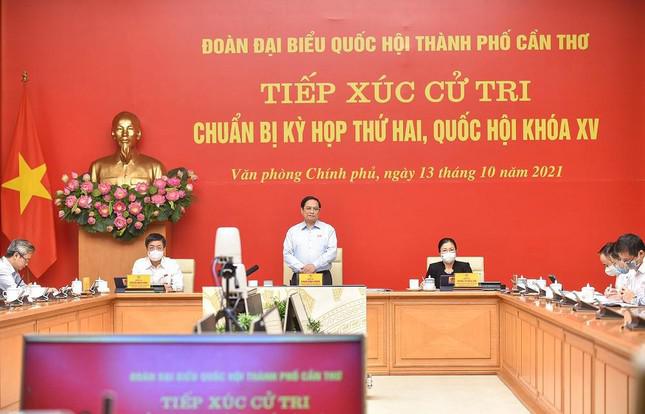 Thủ tướng Phạm Minh Chính: Mở cửa trường học tại những nơi an toàn - 2