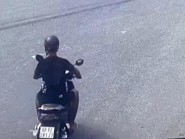 Pháp luật - Đặc điểm nhận dạng kẻ cướp dùng dao đâm tài xế công nghệ ở Bình Dương