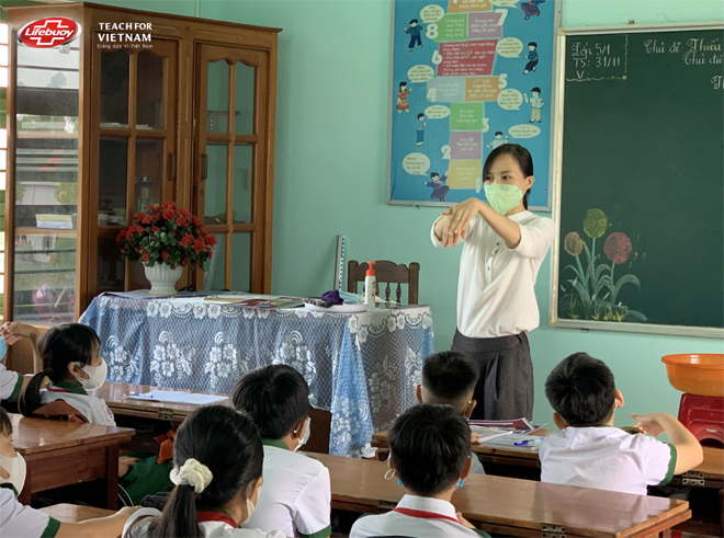 Ngày Thế giới rửa tay: Hơn 10.000 trẻ em nông thôn Việt Nam được giáo dục để hình thành thói quen rửa tay đúng cách - 1
