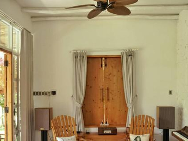 Kinh doanh - Con trai cải tạo nhà cấp 4 siêu nhỏ thành villa nghỉ dưỡng cho mẹ