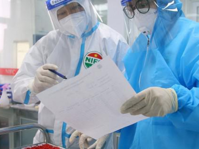 Tin tức trong ngày - Bộ Y tế yêu cầu báo cáo giá bán test xét nghiệm SARS-CoV-2