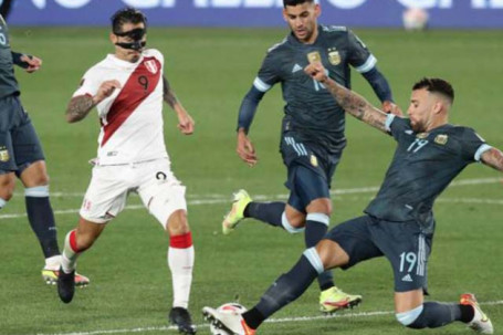 Video bóng đá Argentina - Peru: Bước ngoặt cuối hiệp 1, hú vía penalty (Vòng loại World Cup)