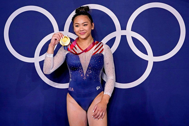 Sunisa Lee giành HCV Olympic, giúp cộng đồng người H'Mông sống ở Mỹ "nở mày nở mặt"