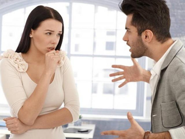 Bạn trẻ - Cuộc sống - Một lần đưa con trai đi chơi công viên vô tình phát hiện được bí mật động trời của vợ từ người lạ