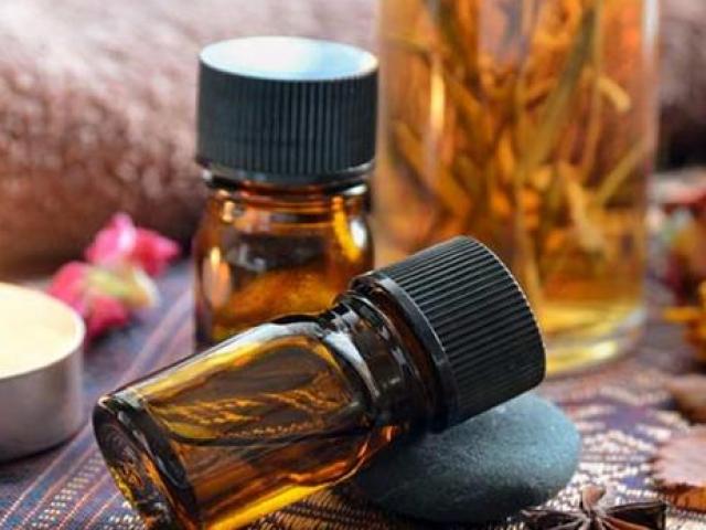 Thị trường - Tiêu dùng - Loại tinh dầu nào bán giá gần 1 tỷ đồng/lít ở Việt Nam?