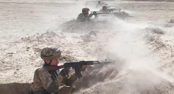 Taliban thiệt hại nặng sau cuộc giao tranh tại biên giới Tajikistan - 5