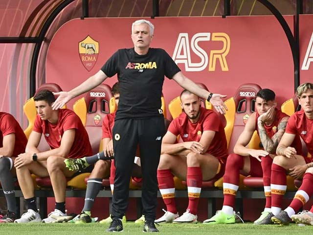 Bóng đá - Mourinho có về nhà giàu Newcastle, tranh thủ "cà khịa" fan Juventus trước đại chiến?