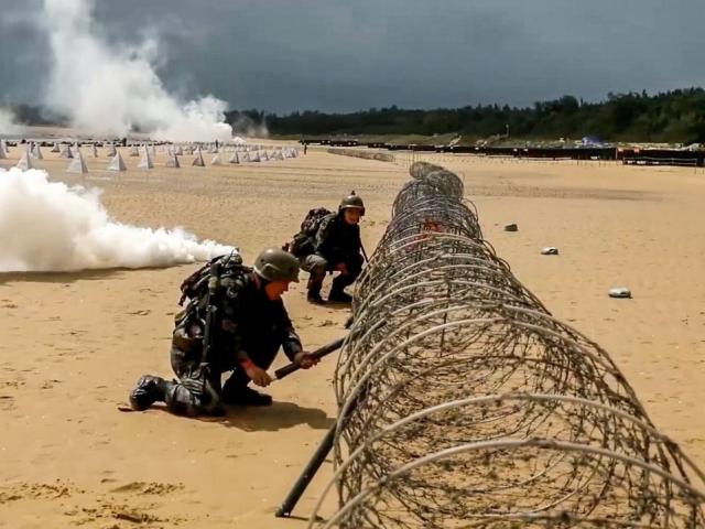 Thế giới - Giáp 14 quốc gia, đâu là khu vực tranh chấp biên giới khiến TQ "đau đầu" nhất hiện tại?