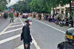 Gần 200 "quái xế" bốc đầu, hò hét gây náo loạn Tam Đảo