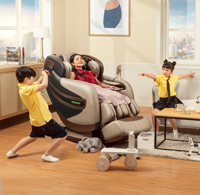 Ghế massage Kingsport giúp nàng thư giãn như spa tại nhà.