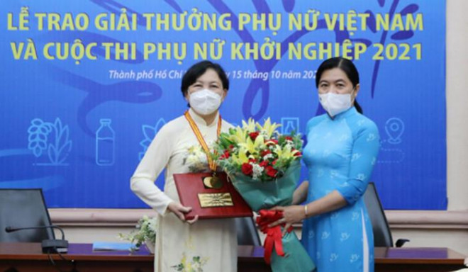PGS.TS. Phạm Thị Ngọc Thảo là 1 trong 10 cá nhân tiêu biểu được vinh dự nhận Giải thưởng Phụ nữ Việt Nam năm 2021 đợt này