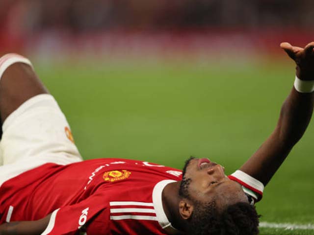 Bóng đá - Fred lấy lại niềm tin của fan MU, được "Giáo sư" Wenger ca ngợi