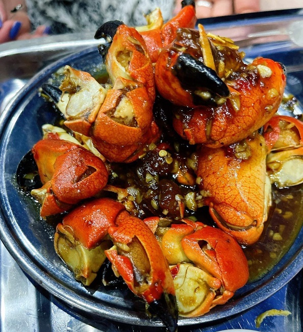 Cù kỳ sốt me.