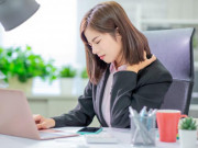 Sức khỏe đời sống - 60% dân văn phòng gặp vấn đề về xương khớp
