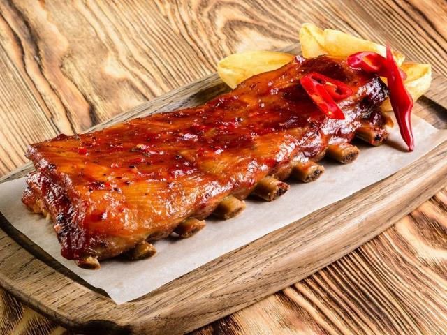 Ẩm thực - Công thức ướp sườn nướng tảng "vạn người mê", cơm nhà hay mời khách đều cực hợp