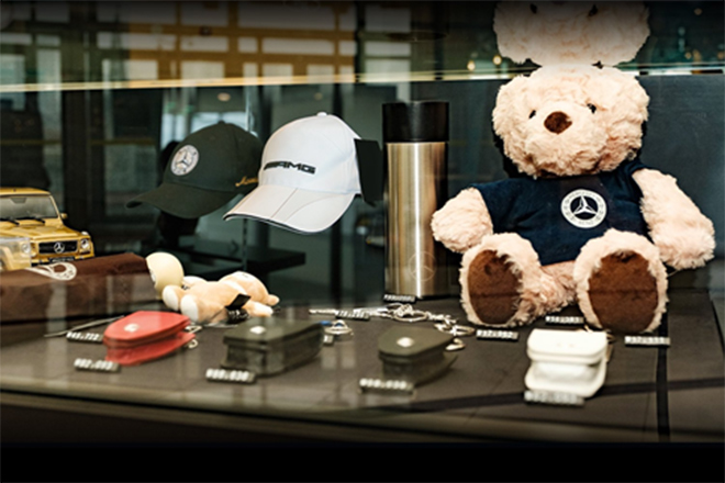 Vietnam Star lần đầu tiên mang đến chương trình "Tri ân mừng sinh nhật xe Mercedes-Benz" - 4