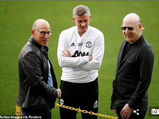 Bóng đá - Rộ tin "sếp lớn" giao toàn quyền Solskjaer, bỏ bê MU mua đội khác 300 triệu bảng