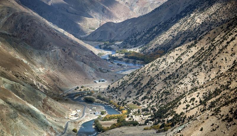 Điều này thể hiện rõ ở chỗ dù bị
Taliban dồn đến đường cùng trong thung lũng Panjshir, tuy nhiên
bằng cách kỳ diệu nào đó họ đã và đang hồi sinh.