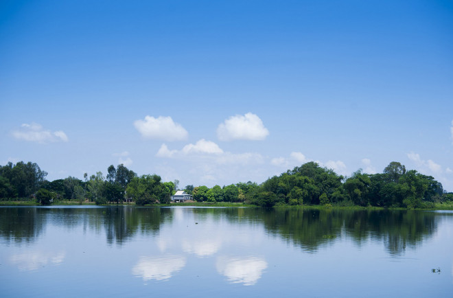 Búng Bình Thiên bảng lảng đậm chất thơ.