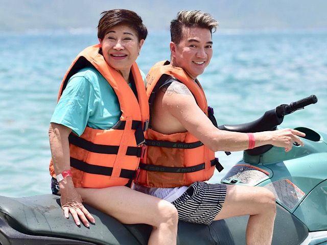 Đời sống Showbiz - Đàm Vĩnh Hưng sang Mỹ biểu diễn cho bầu sô Liên Phạm sau tin ly hôn