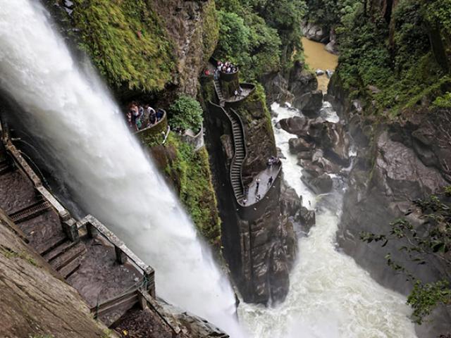 Du lịch - Những "nấc thang lên thiên đường" đáng sợ nhất thế giới