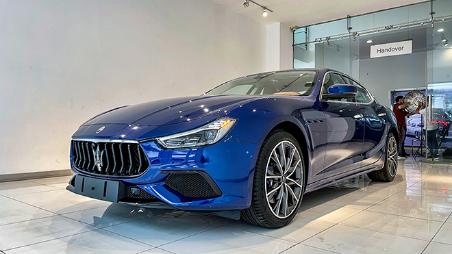 Chi tiết mẫu xe Maserati Ghibli Hybird đầu tiên tại Việt Nam - 3