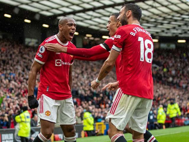 Bóng đá - Lộ diện 9 cầu thủ MU muốn "đá" Solskjaer để Conte lên thay: Ronaldo bị nghi ngờ