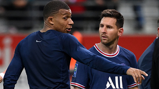 PSG đón 2 tin sốc: Messi chấn thương, Mbappe trốn tập bị nghi &#34;nổi loạn&#34; - 1