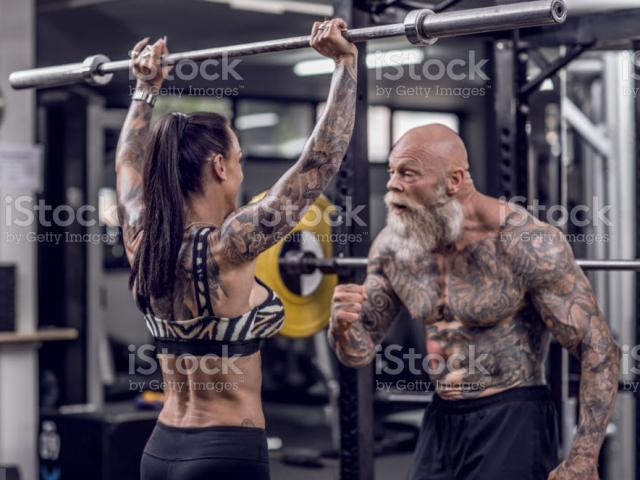 Thể thao - Cặp vợ chồng cơ bắp cuồn cuộn, "xăm trổ như giang hồ" nhìn phát khiếp