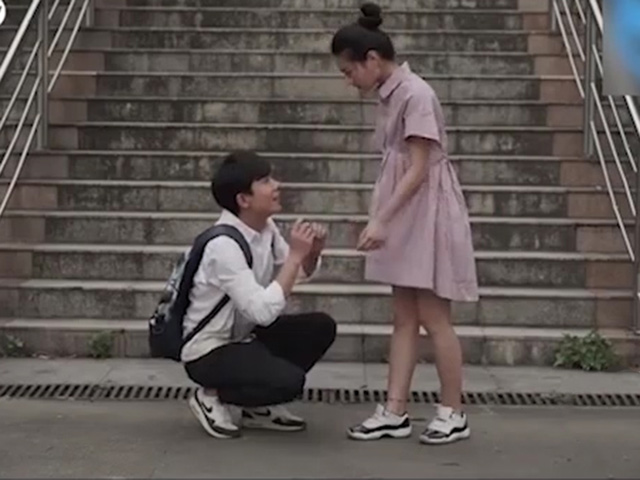 Cười 24H - Chị em thích ngôn tình nhưng không dễ bị lừa đâu nha!