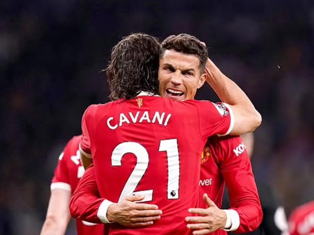 Cavani và Ronaldo tỏa sáng giúp MU hạ Tottenham