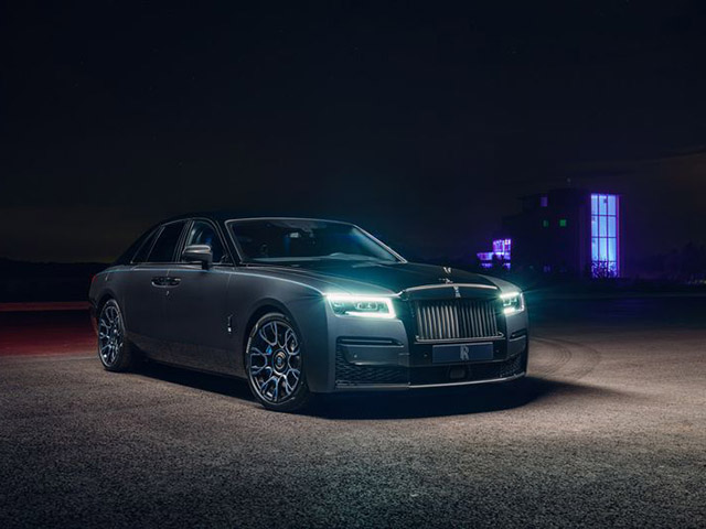 Ô tô - Chiêm ngưỡng "cực phẩm" Rolls-Royce Ghost Black Badge 2022 vừa trình làng