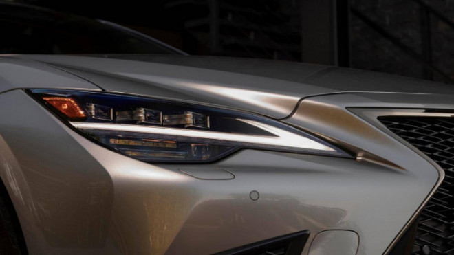 Lexus LS 500 2022 ra mắt, có giá bán từ 1,7 tỷ đồng - 16