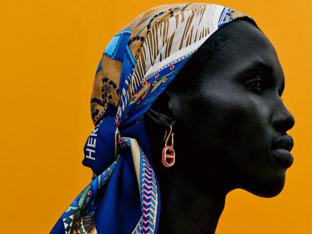 Thời trang - Hermès Caré: Biểu tượng của nhà mốt đình đám nước Pháp