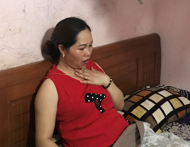 Khản tiếng, hụt hơi kéo dài khiến chị Hoan nói chuyện khó khăn