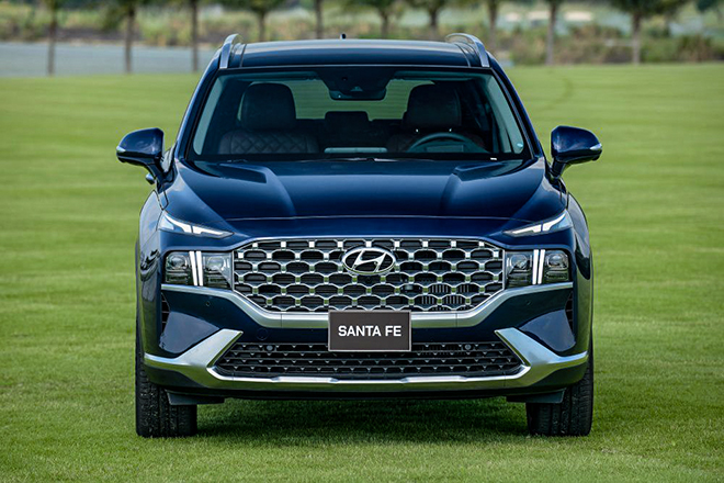 Đánh giá nhanh Hyundai SantaFe, xe SUV đa dụng cho khách hàng Việt - 4