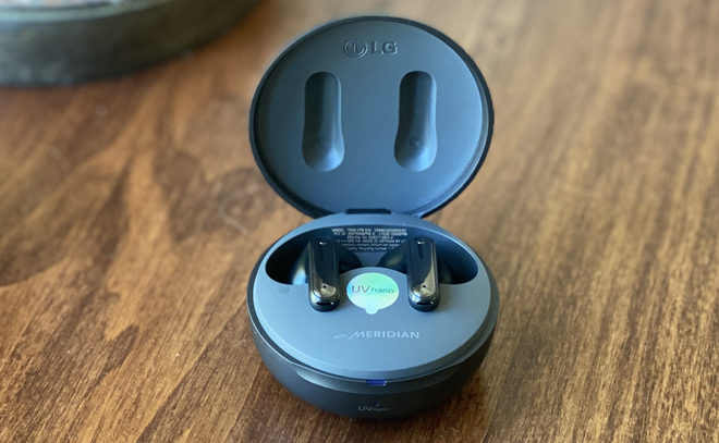 Tai nghe LG TONE Free FP8.