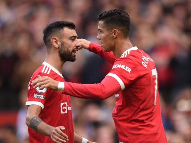 Bóng đá - Fernandes giật gót "dọn cỗ" cực đỉnh cho Ronaldo, y hệt siêu phẩm Guti - Benzema