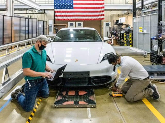 Ô tô - Sạc không dây ô tô điện, hứa hẹn nhiều sự đột phá