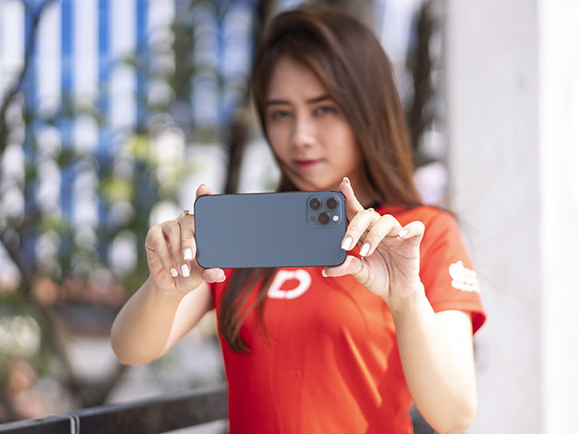 Thời trang Hi-tech - "Táo Khuyết" đã sẵn sàng đưa ống kính tiềm vọng vào iPhone