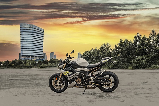 BMW S1000R thế hệ mới ra mắt tại Việt Nam, giá từ 669 triệu đồng - 9