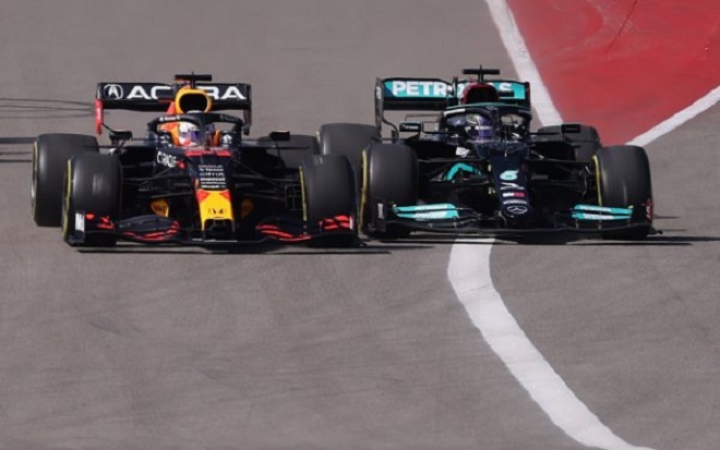 Sự đối đầu không khoan nhượng: Hamilton vs Verstappen.