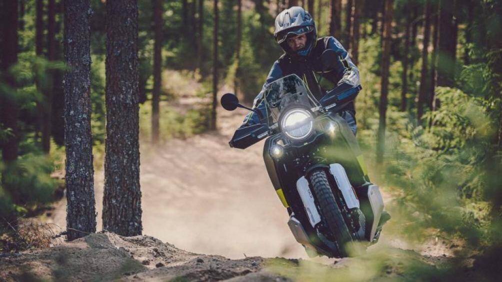 Husqvarna Norden 901, mẫu xe Adventure mới ra mắt có gì đặc biệt? - 3