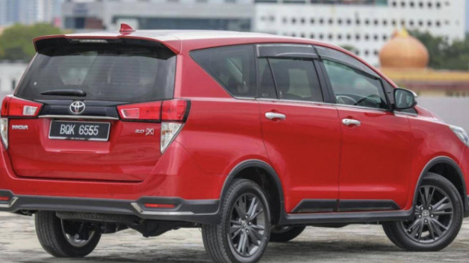 Toyota Innova 2021 bổ sung trang bị, giá từ 623 triệu đồng - 4