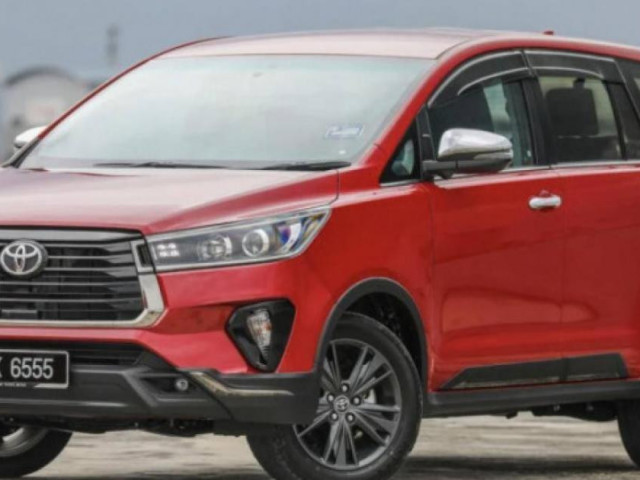 Ô tô - Toyota Innova 2021 bổ sung trang bị, giá từ 623 triệu đồng